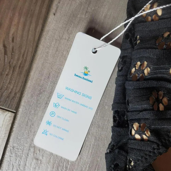 NWT Beachsissi Black Floral Cutout One Piece Swimsuit Size Medium - Picture 4 of 12